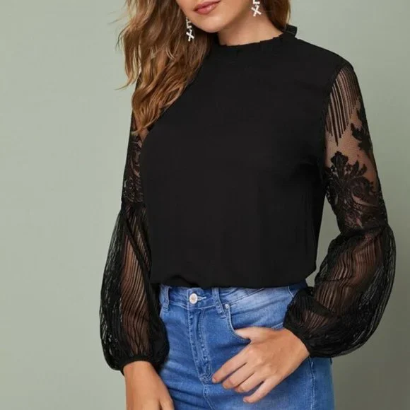 Black sheer sleeve lace long sleeve Top Classic - Picture 6 of 11